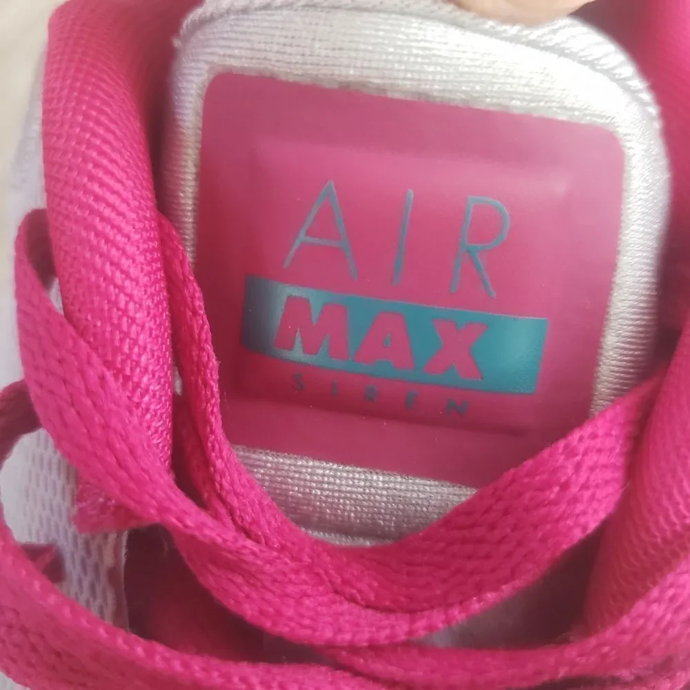 Nike Air Max Siren‎ 749510-003 Womens Athletic Running Shoes Sneakers Size 8.5